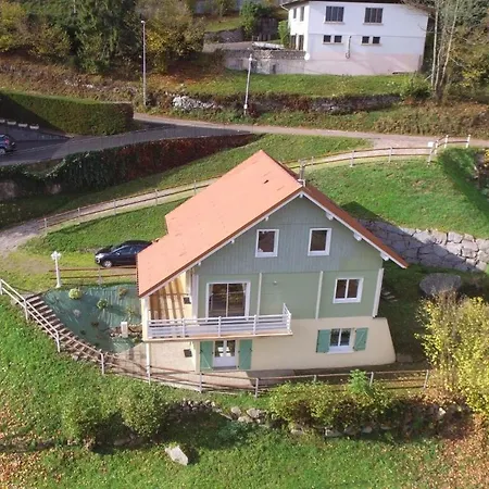 Le Proche Randonnees 公寓