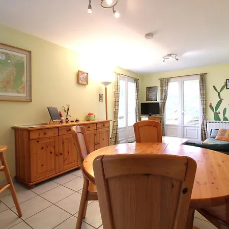 Le Proche Randonnees Apartment *